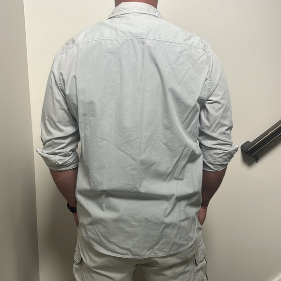 Long sleeve full button collared shirt - Picture 4 of 7